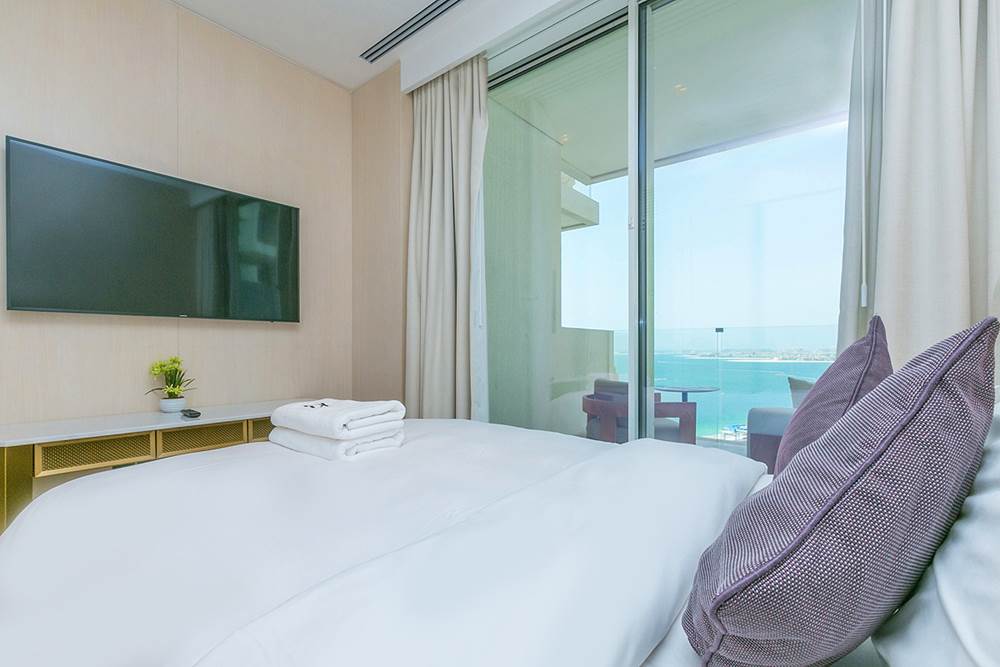 Palm-Jumeirah-Kennedy-Towers