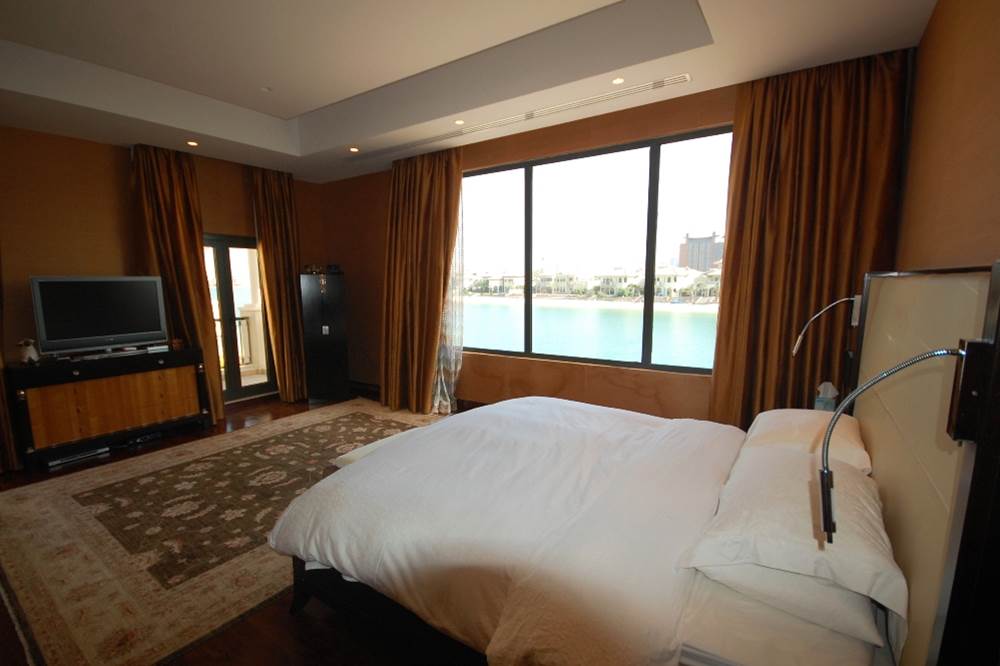Kennedy-Towers-Palm-Jumeirah