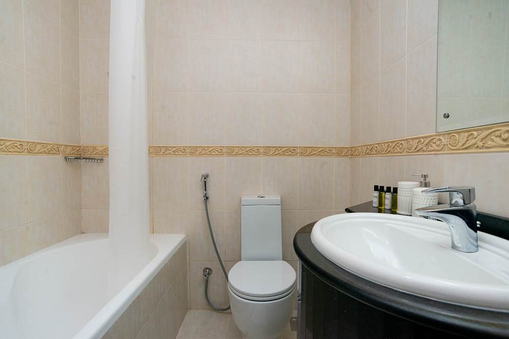 kenendy towers dubai marina elite residence bathroom 1