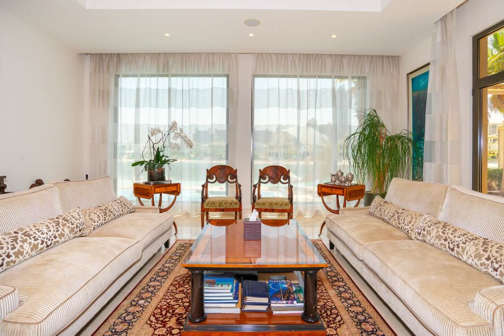 4-Bedroom-Villa-Frond-C-Palm-Jumeirah-Kennedy-Towers