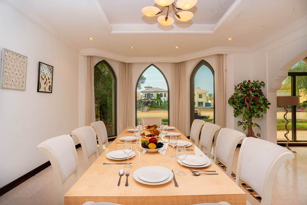 Kennedy Towers Palm Jumeirah Frond P Dining Area