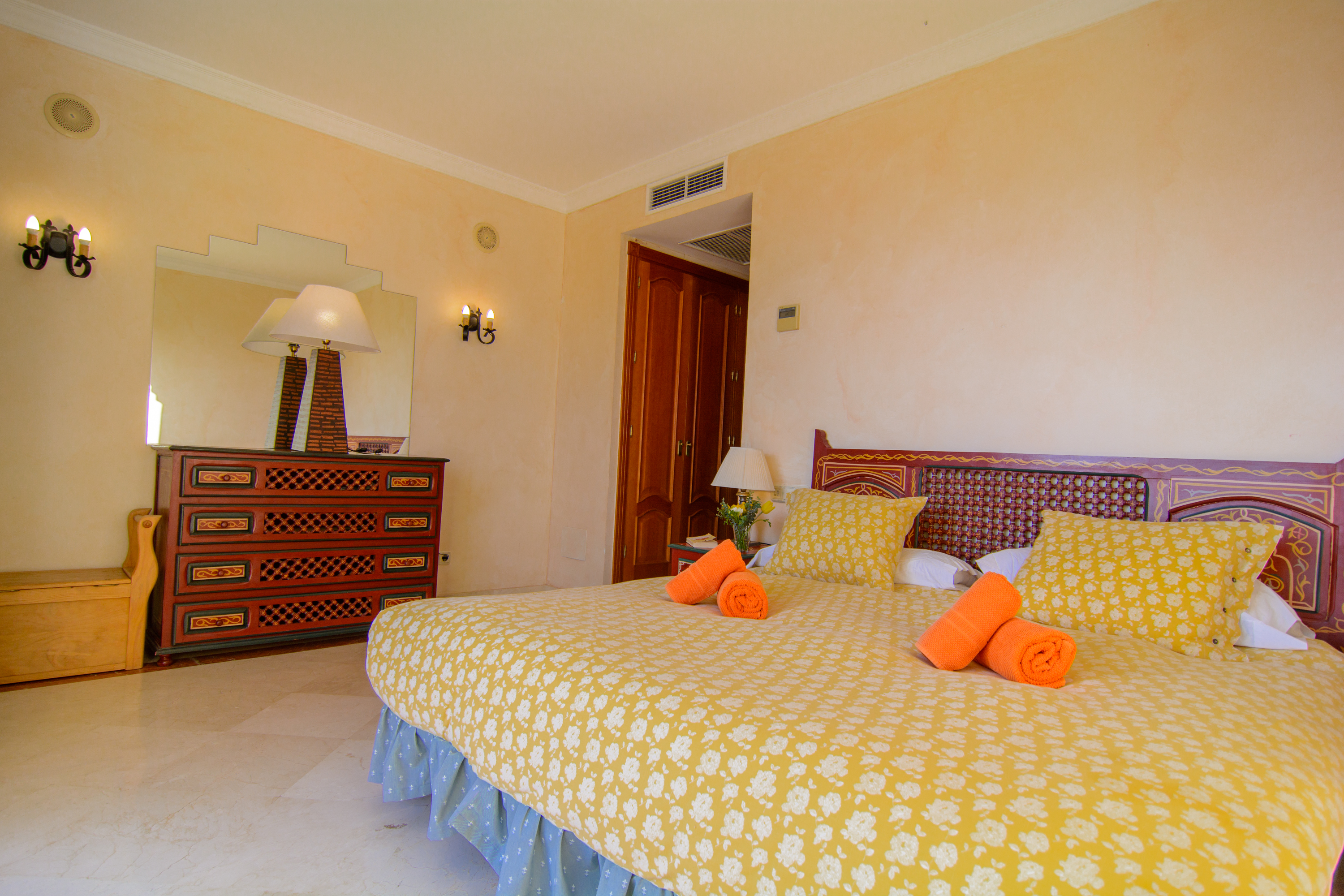 Four Bedroom Villa Las Chapas Playa Kennedy Towers Previous Next Home Destinations Marbella Four Bedroom
