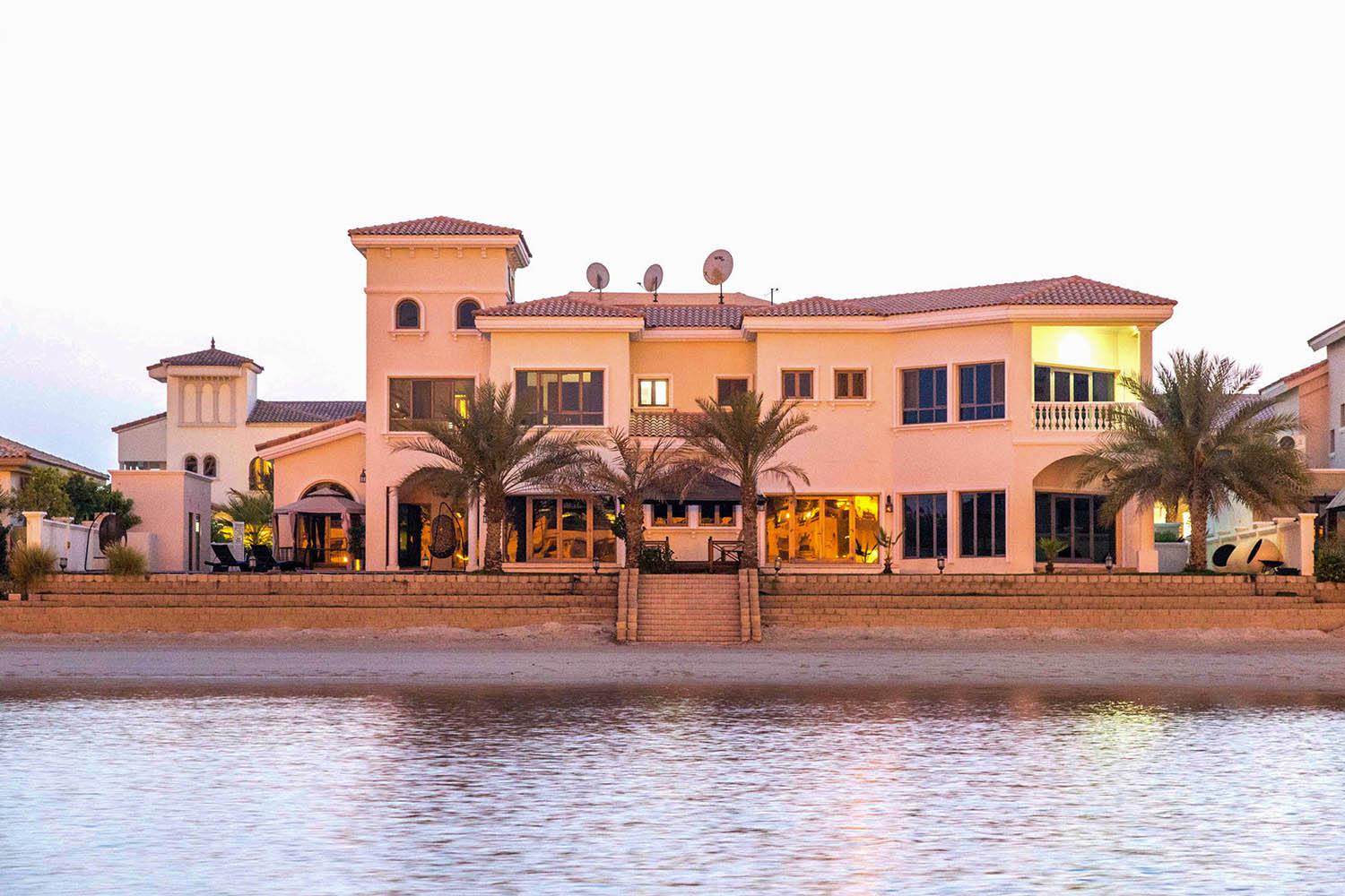 Five Bedroom Garden Home Villa in Palm Jumeirah | Kennedy ...